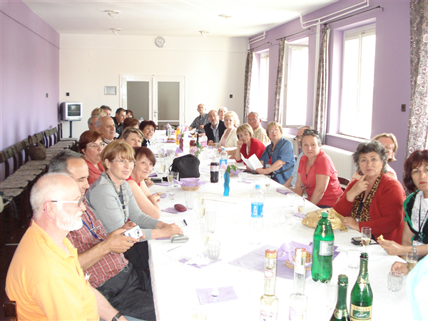 Urla FF Szechefeirver'de hoşgeldin partisinde
